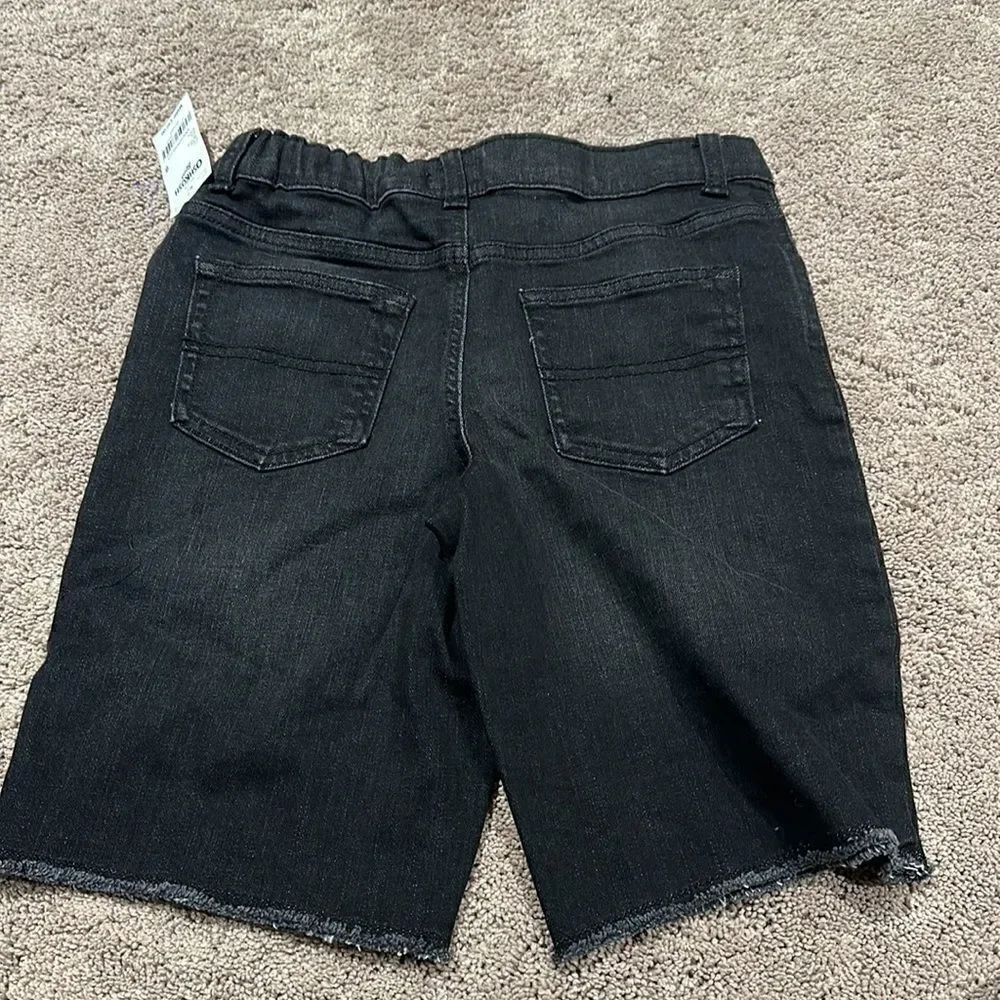 Osh Kosh denim shorts! Raw hem! Snap button with zipper size 8 stretch